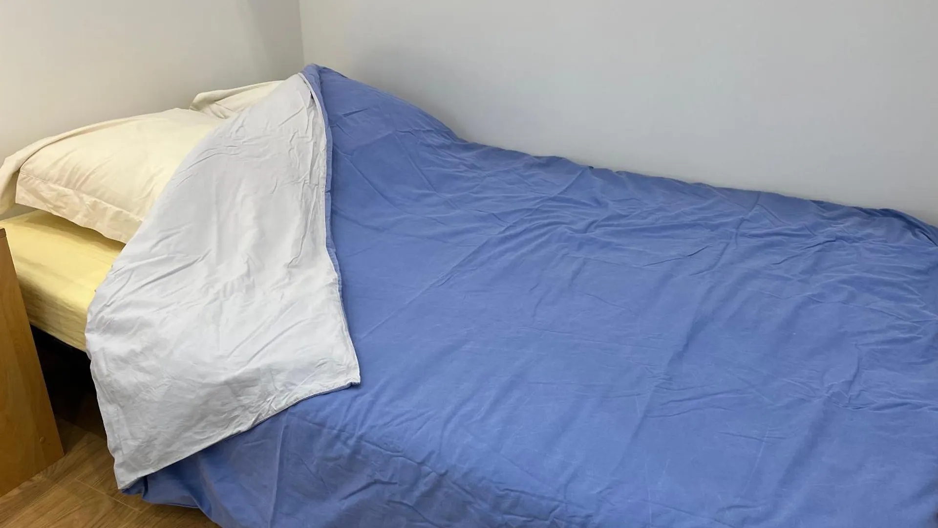 Brand New Studio In Central Near Opera Apartment *